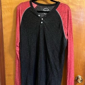 RVCA Men's Black and Red Long Sleeve Shirt